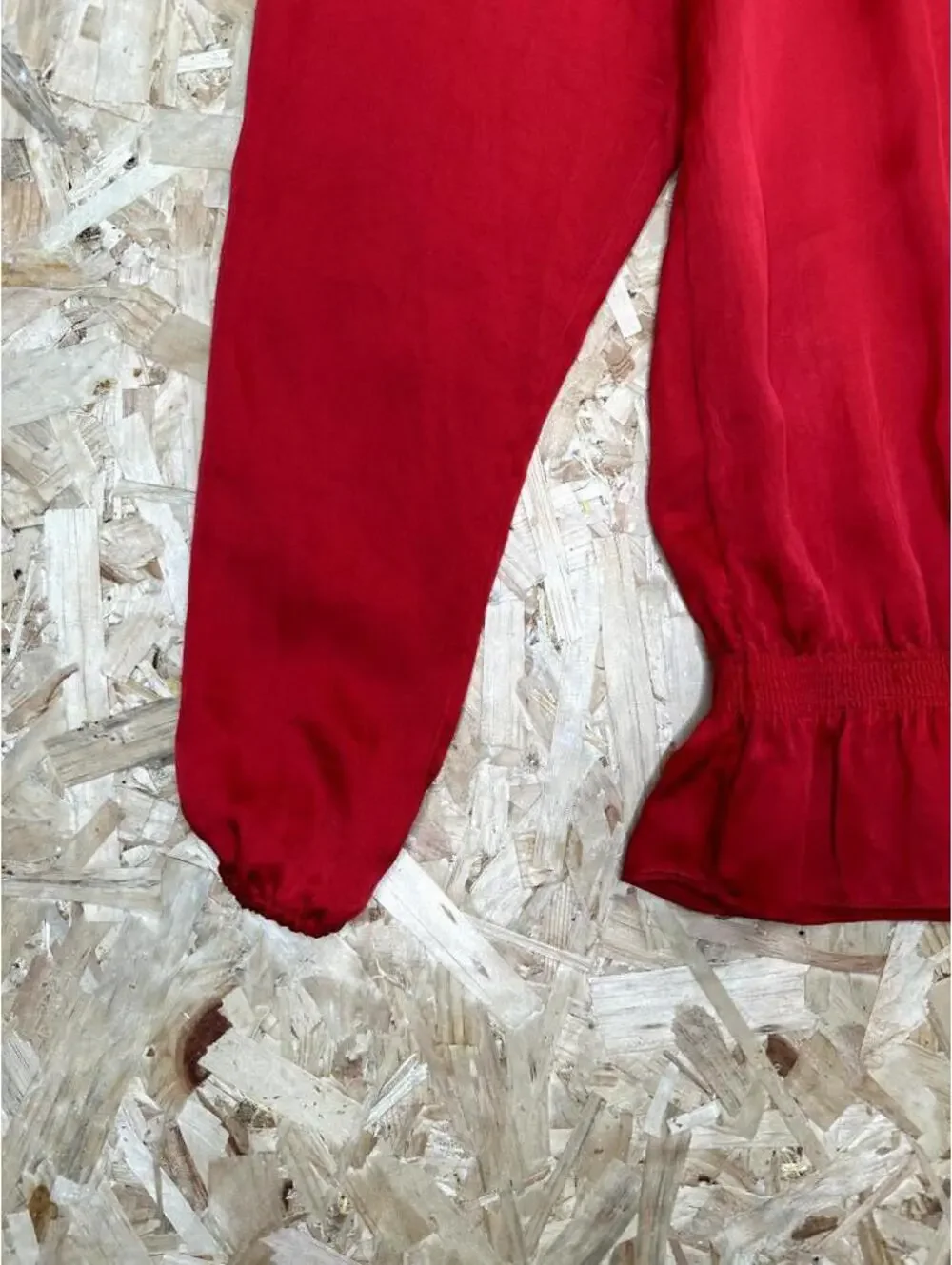 Michael Kors Off The Shoulder Blouse Womens Small Red Smocked Waist Silk Top